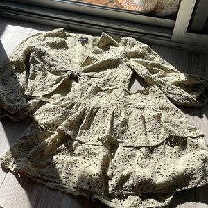 Súper cute Express skirt and top set size XS